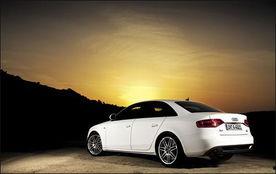 国产轿跑a4试驾视频,速度与激情的完美融合